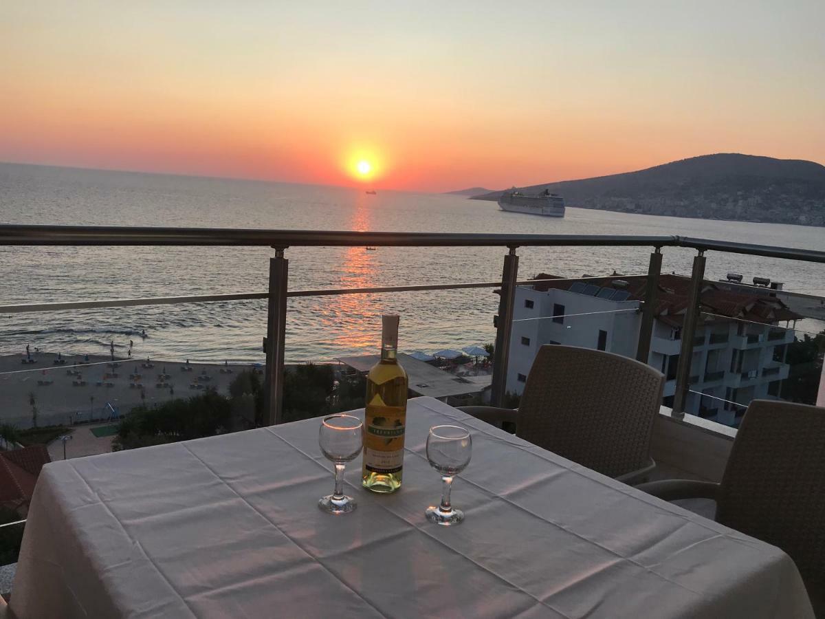 Sunset Apartment Sarandë Exterior foto
