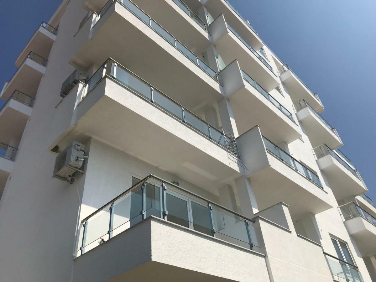 Sunset Apartment Sarandë Exterior foto